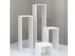 WINDOWS Plinth - White